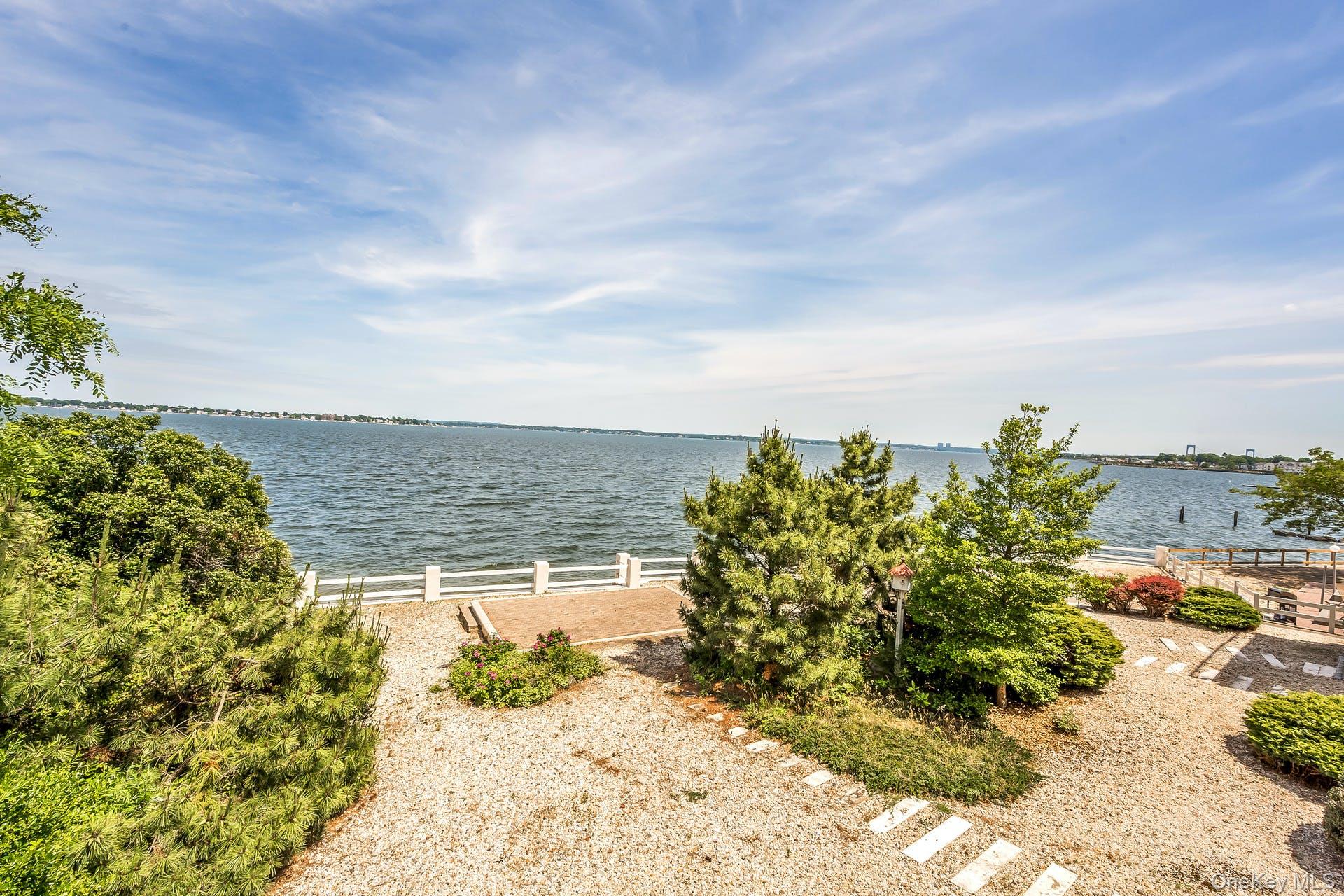 1490 Shore Drive 4f Property Photo 1