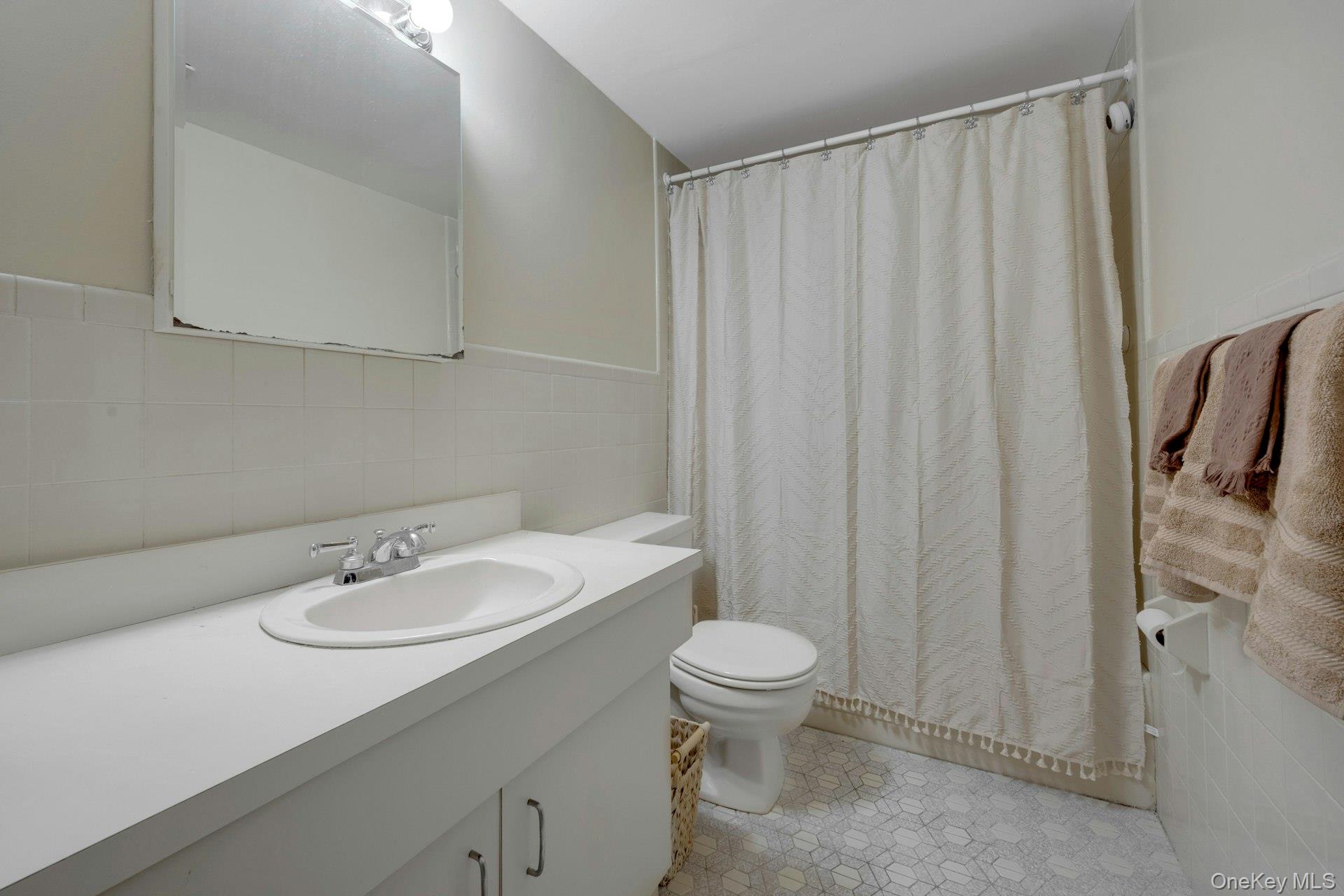1490 Shore Drive 4f Property Photo 16