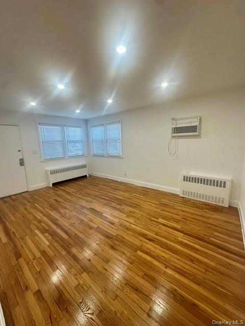 538 E Park Avenue 1 Property Photo 3