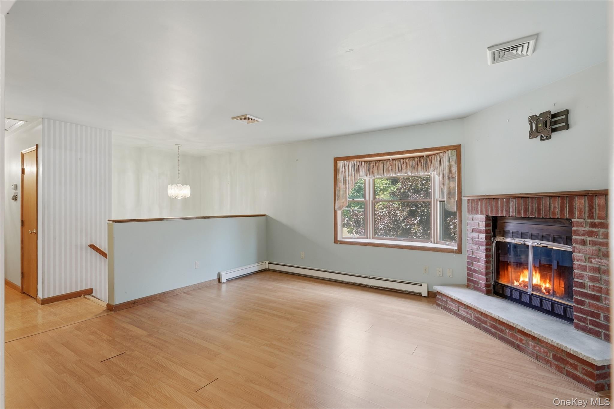 122 River Road Property Photo 4