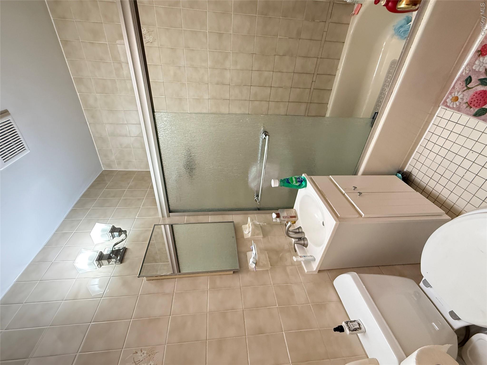 108-31 64th Avenue Property Photo 15