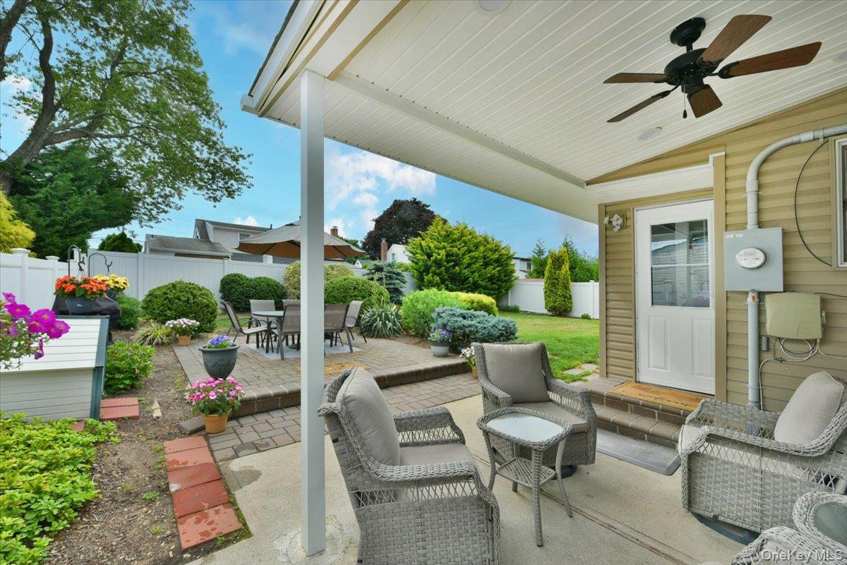 1872 Chester Drive Property Photo 20