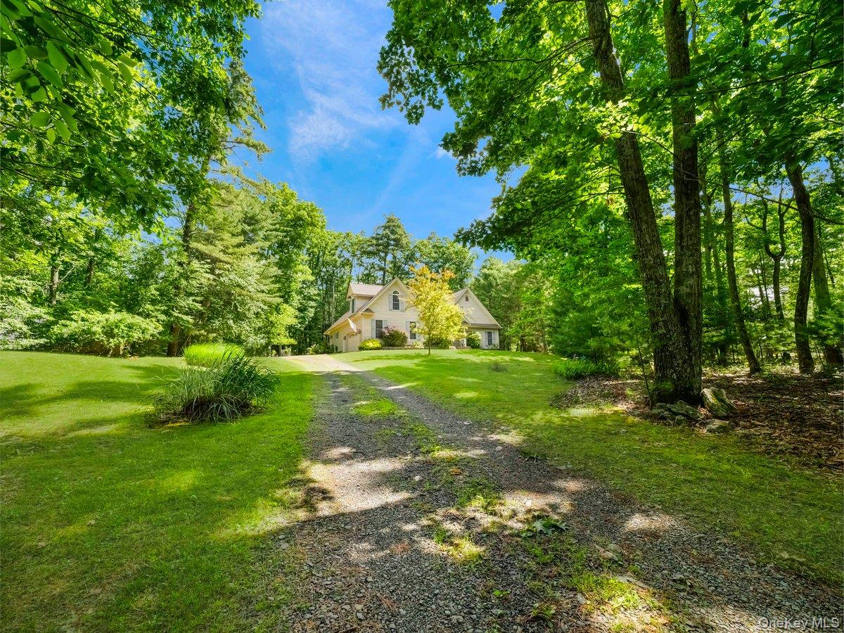 101 Azalea Court Property Photo 1
