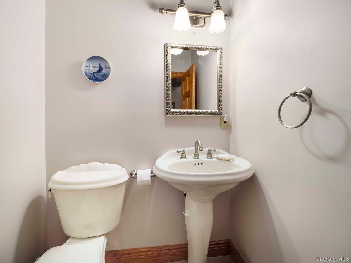 101 Azalea Court Property Photo 19