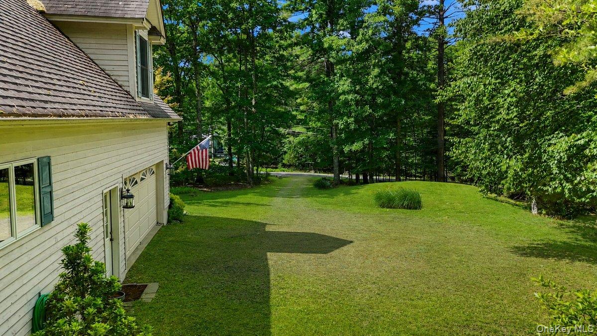 101 Azalea Court Property Photo 40