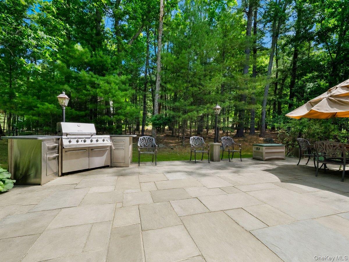 101 Azalea Court Property Photo 41