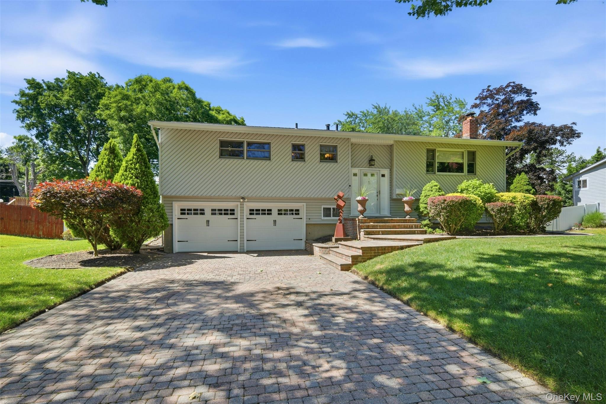 5 Pine Hill Lane Property Photo 2