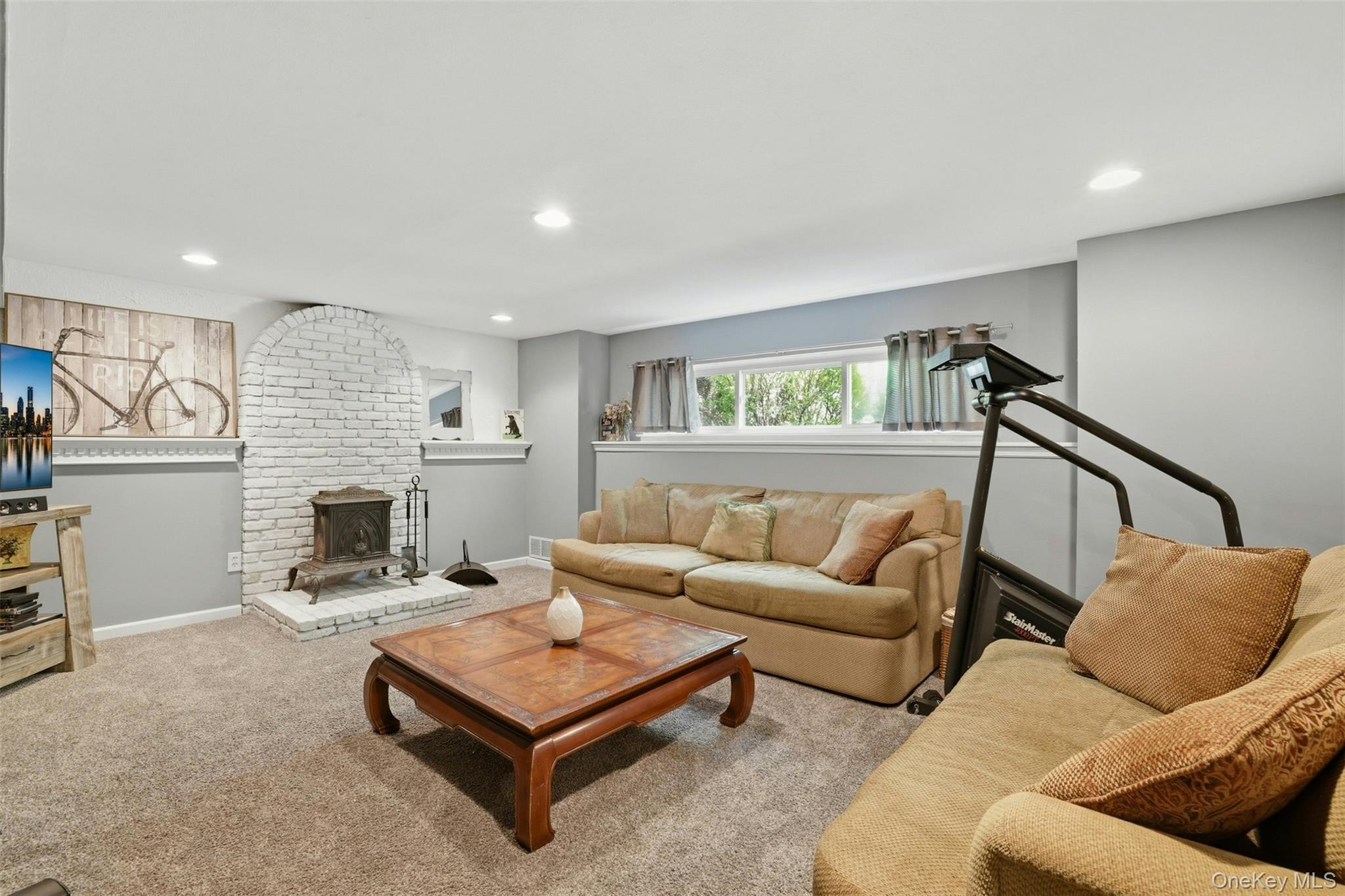5 Pine Hill Lane Property Photo 18
