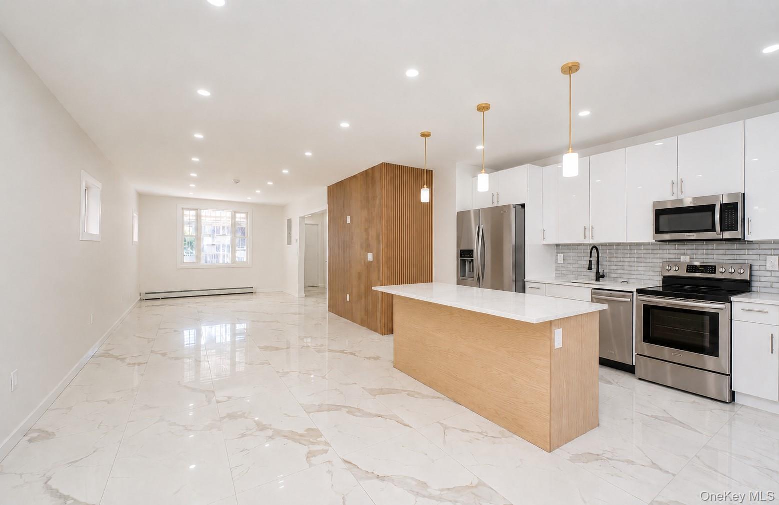 626 Rockaway Parkway Property Photo 4
