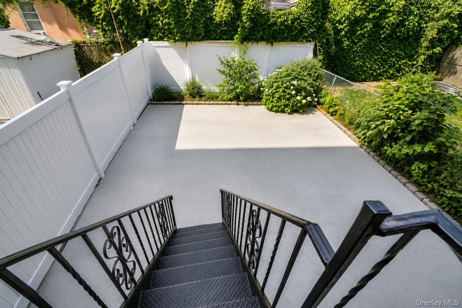 626 Rockaway Parkway Property Photo 40