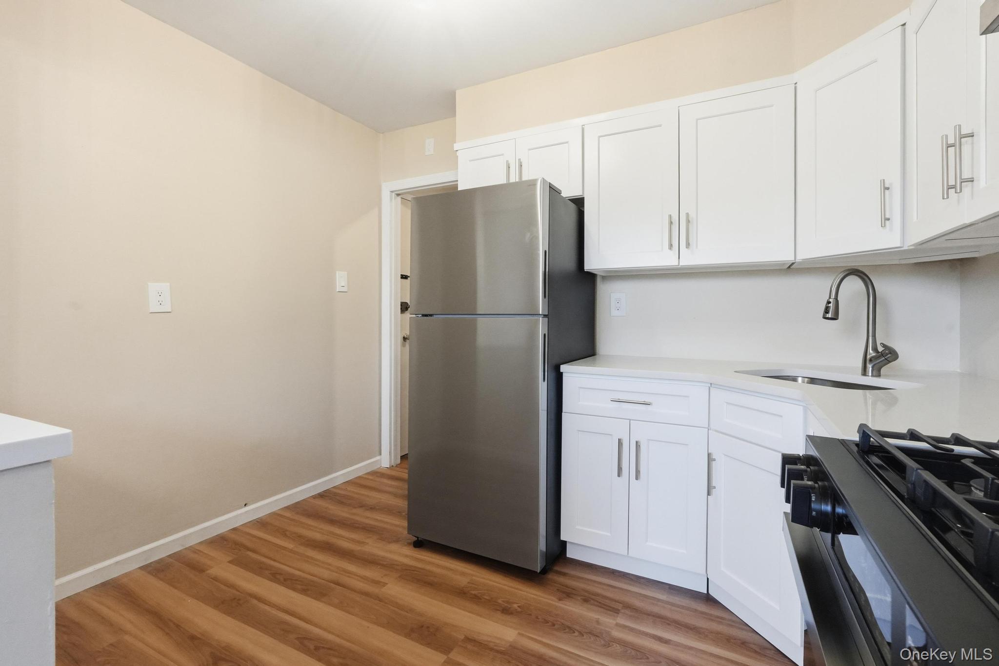 4060 Jerusalem Avenue 1d Property Photo 1