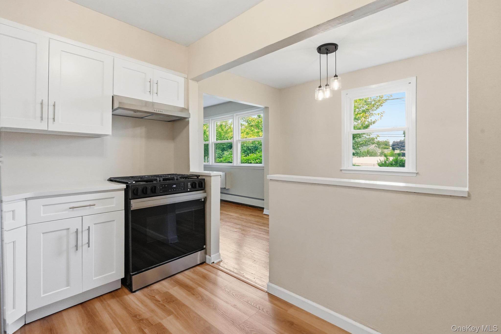 4060 Jerusalem Avenue 1d Property Photo 2