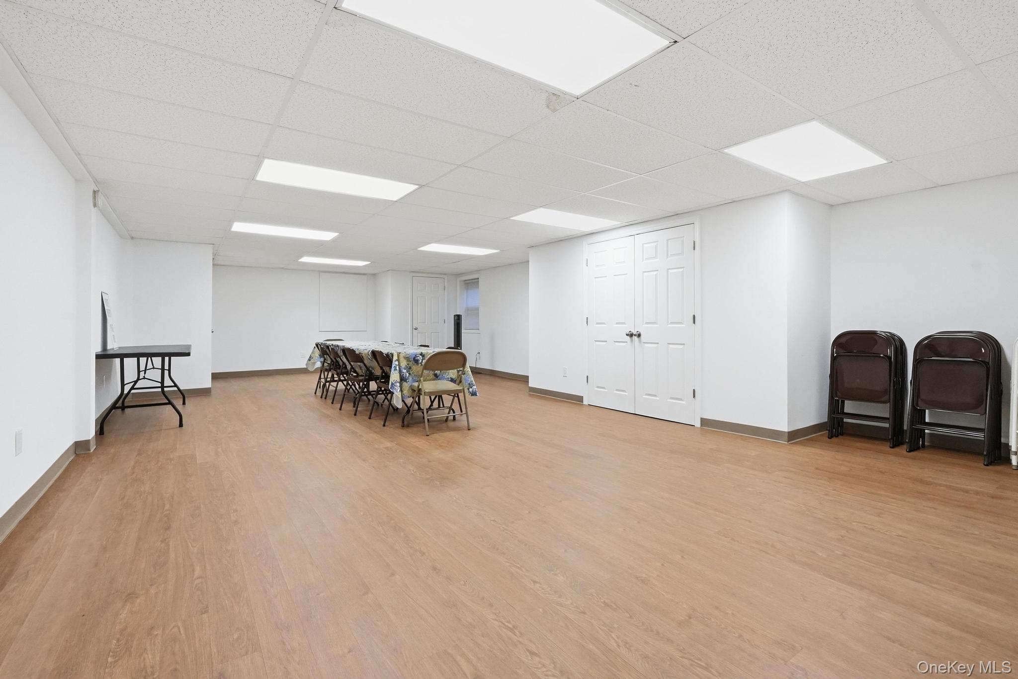 4060 Jerusalem Avenue 1d Property Photo 10