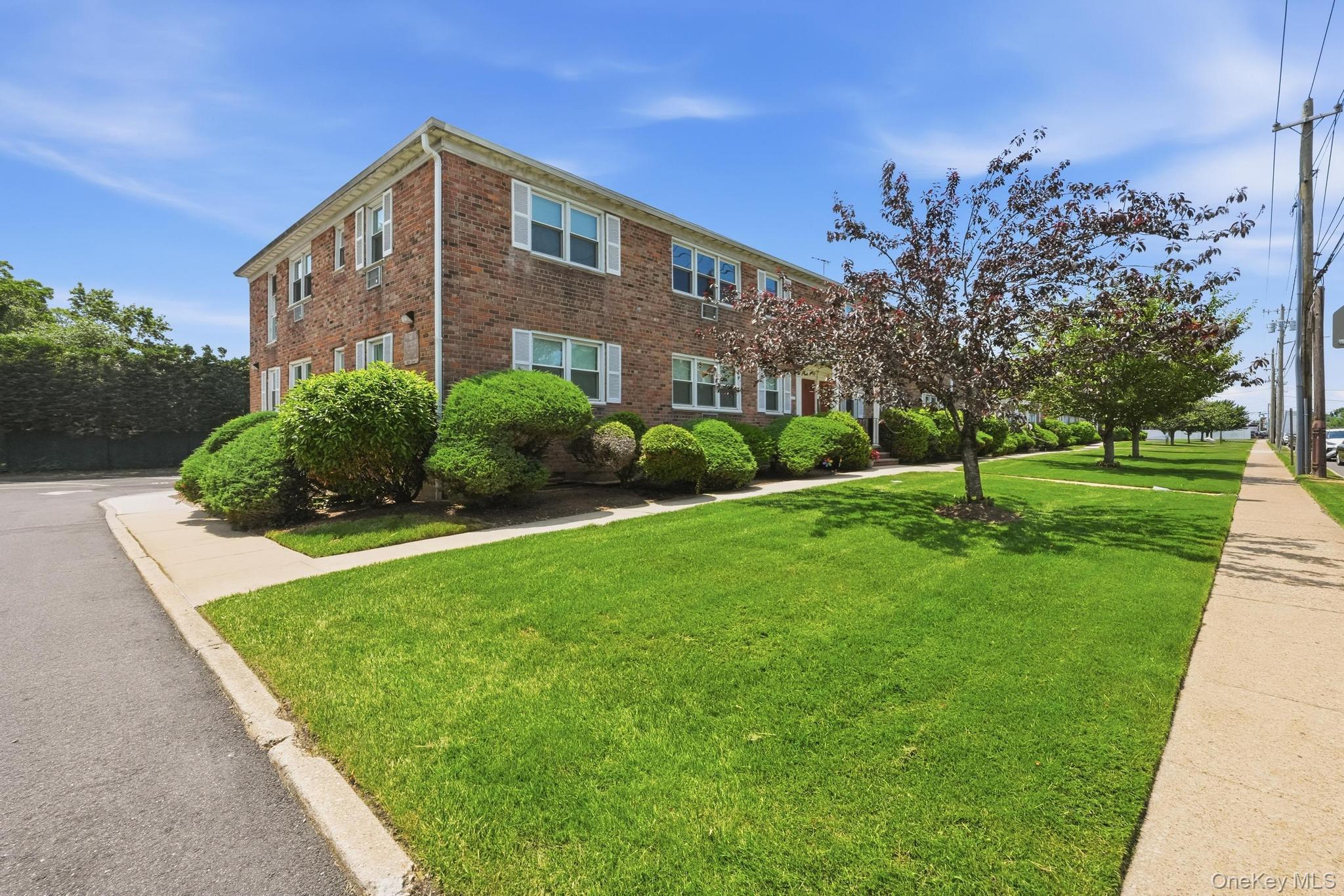 4060 Jerusalem Avenue 1d Property Photo 12