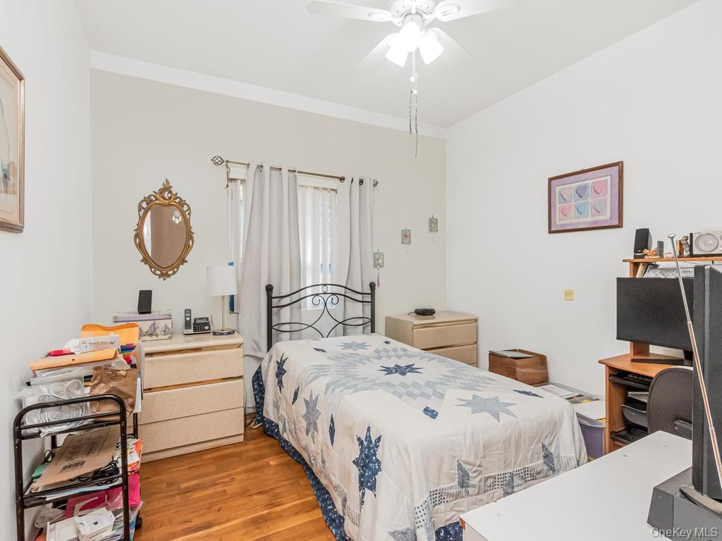 772 Home Street Property Photo 8