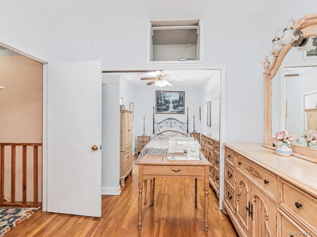 772 Home Street Property Photo 10