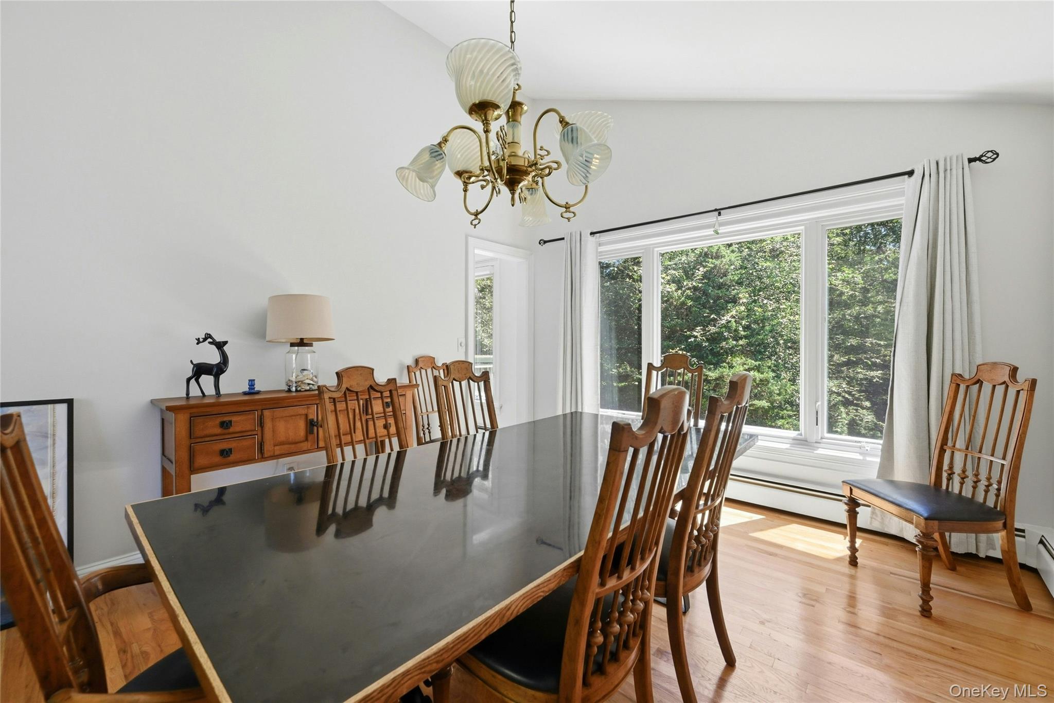 95 Linda Lane Property Photo 16