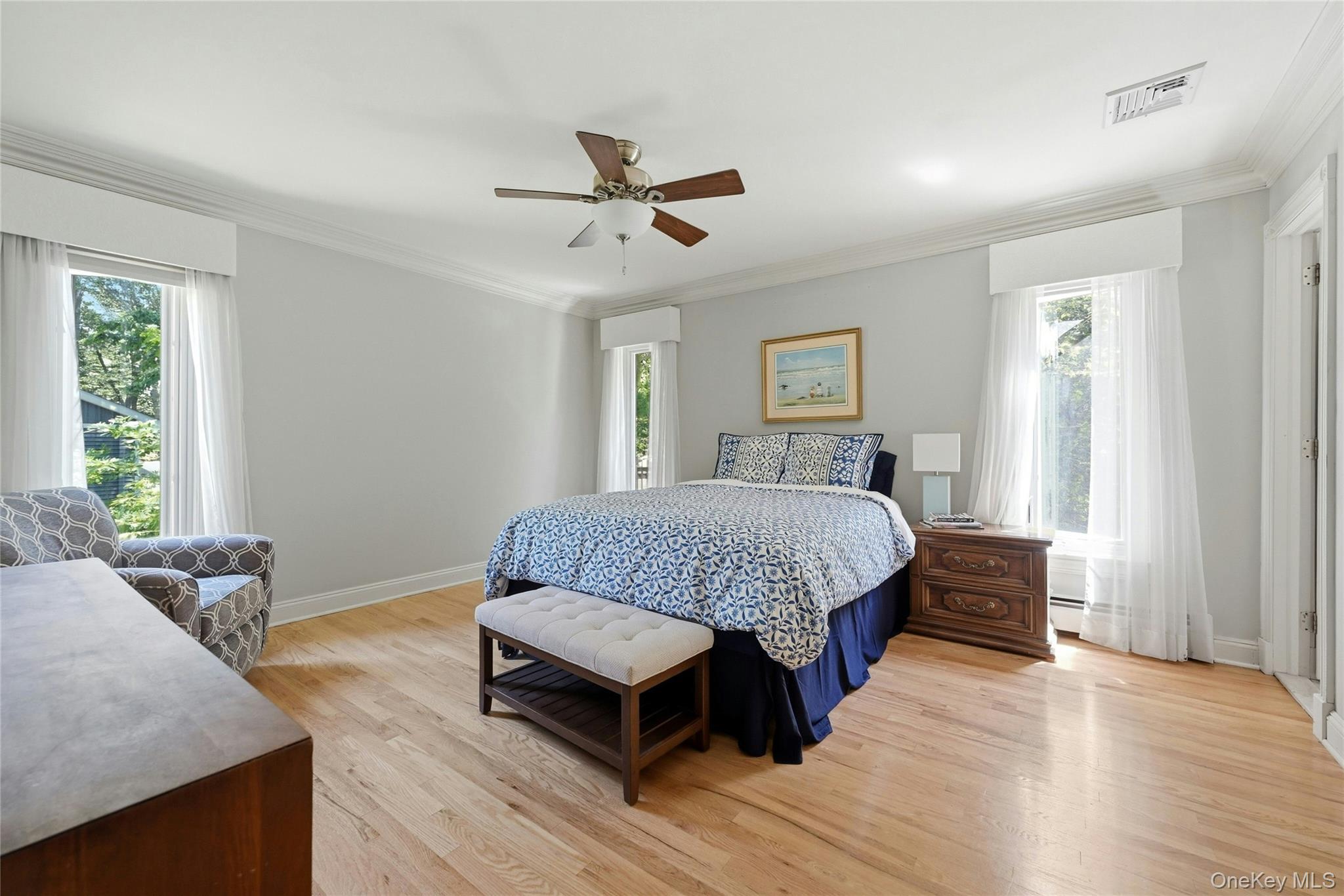95 Linda Lane Property Photo 23