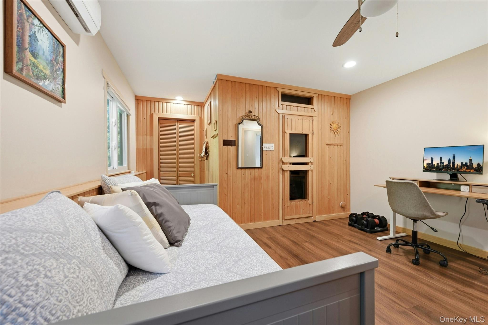 95 Linda Lane Property Photo 31