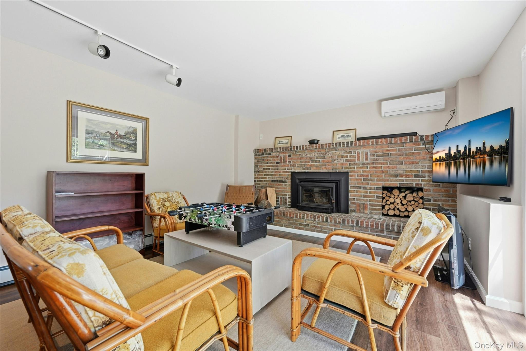 95 Linda Lane Property Photo 35