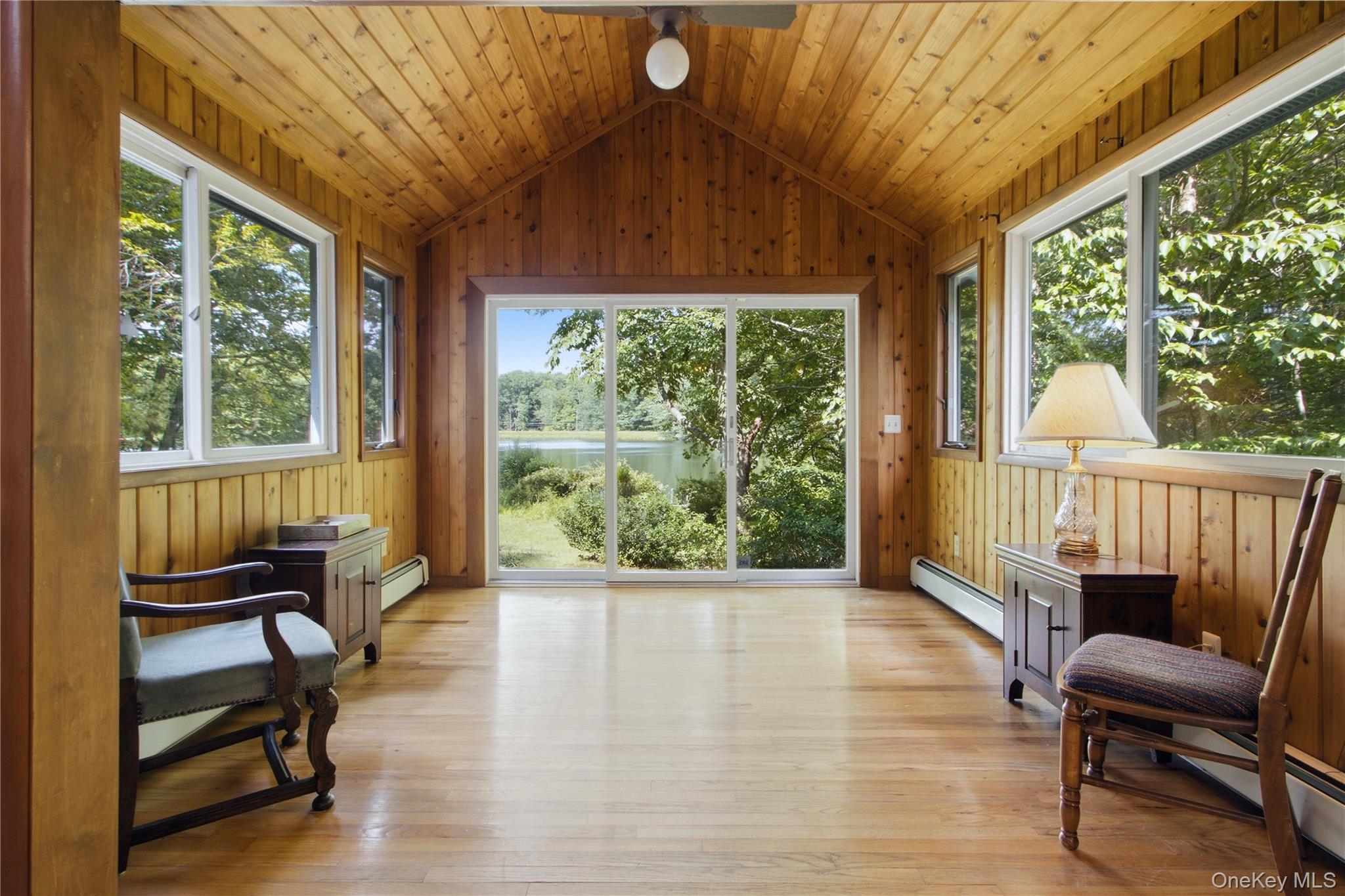 4 Loggers Court Property Photo 15