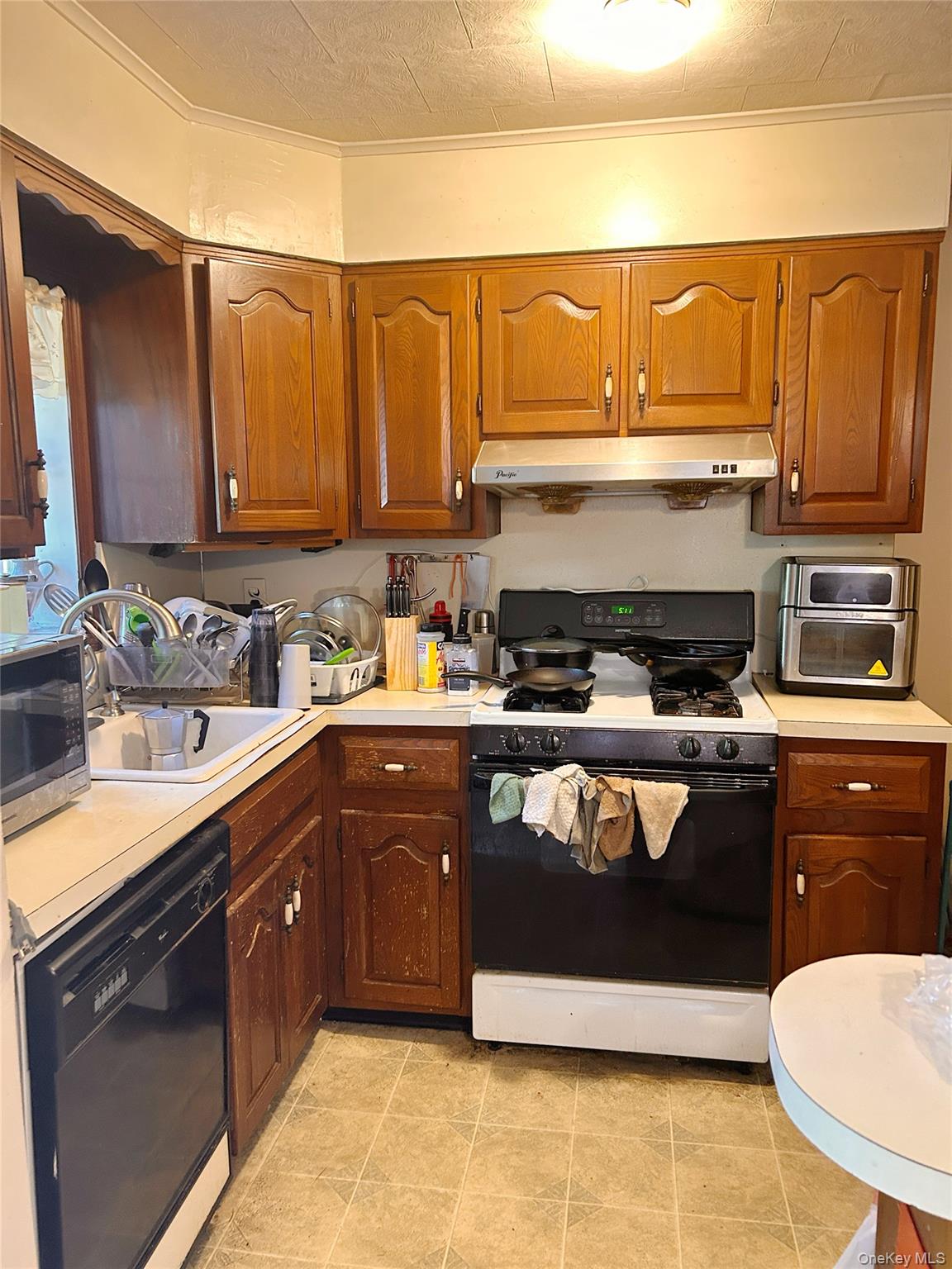 5835 155th Street Property Photo 5