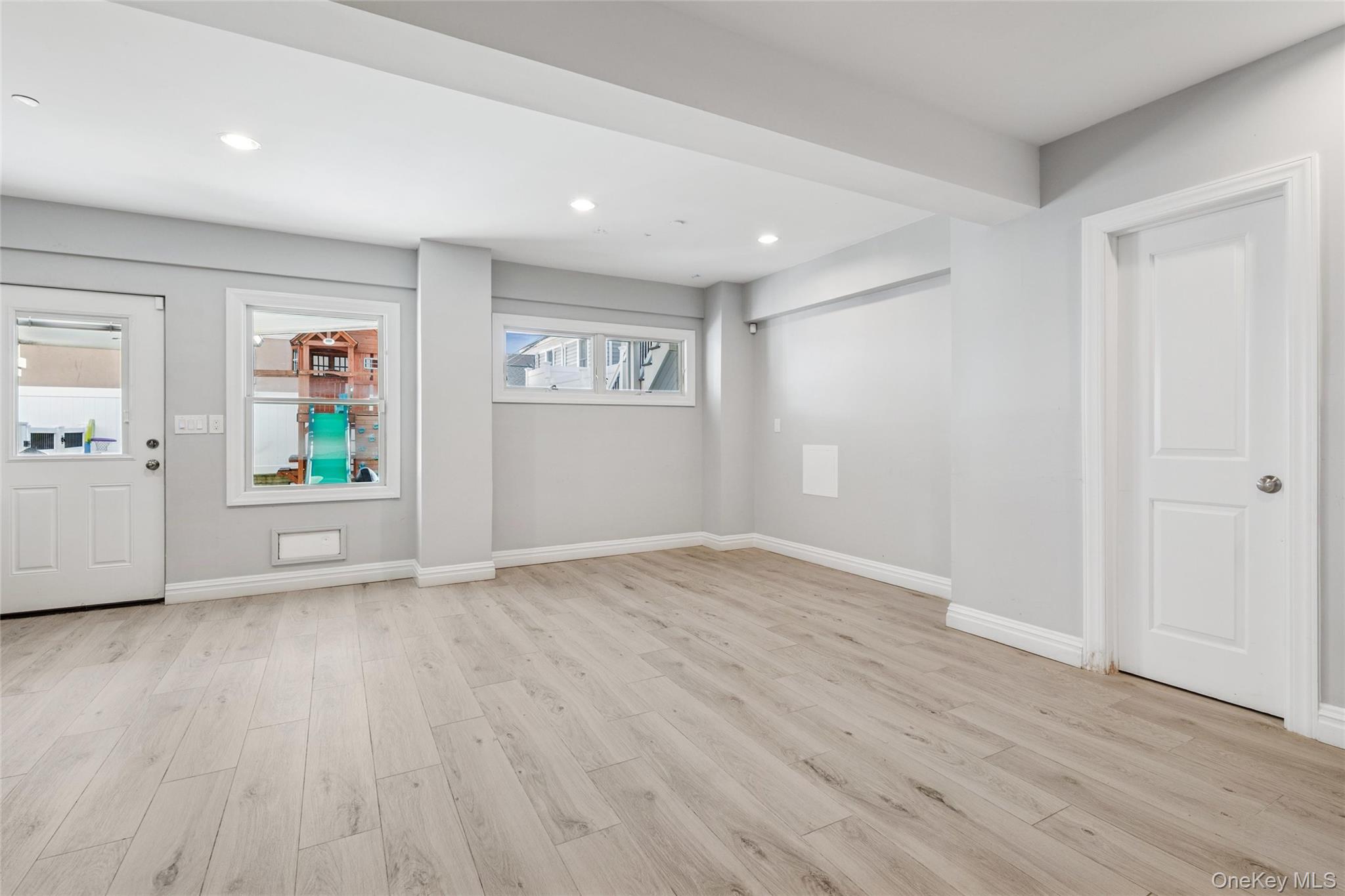 71 Michigan Street Property Photo 33