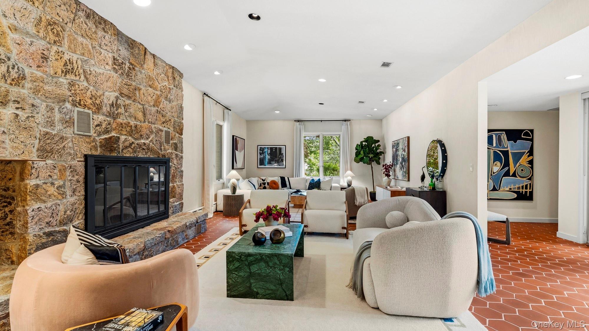 67 Woodlands Road Property Photo 4