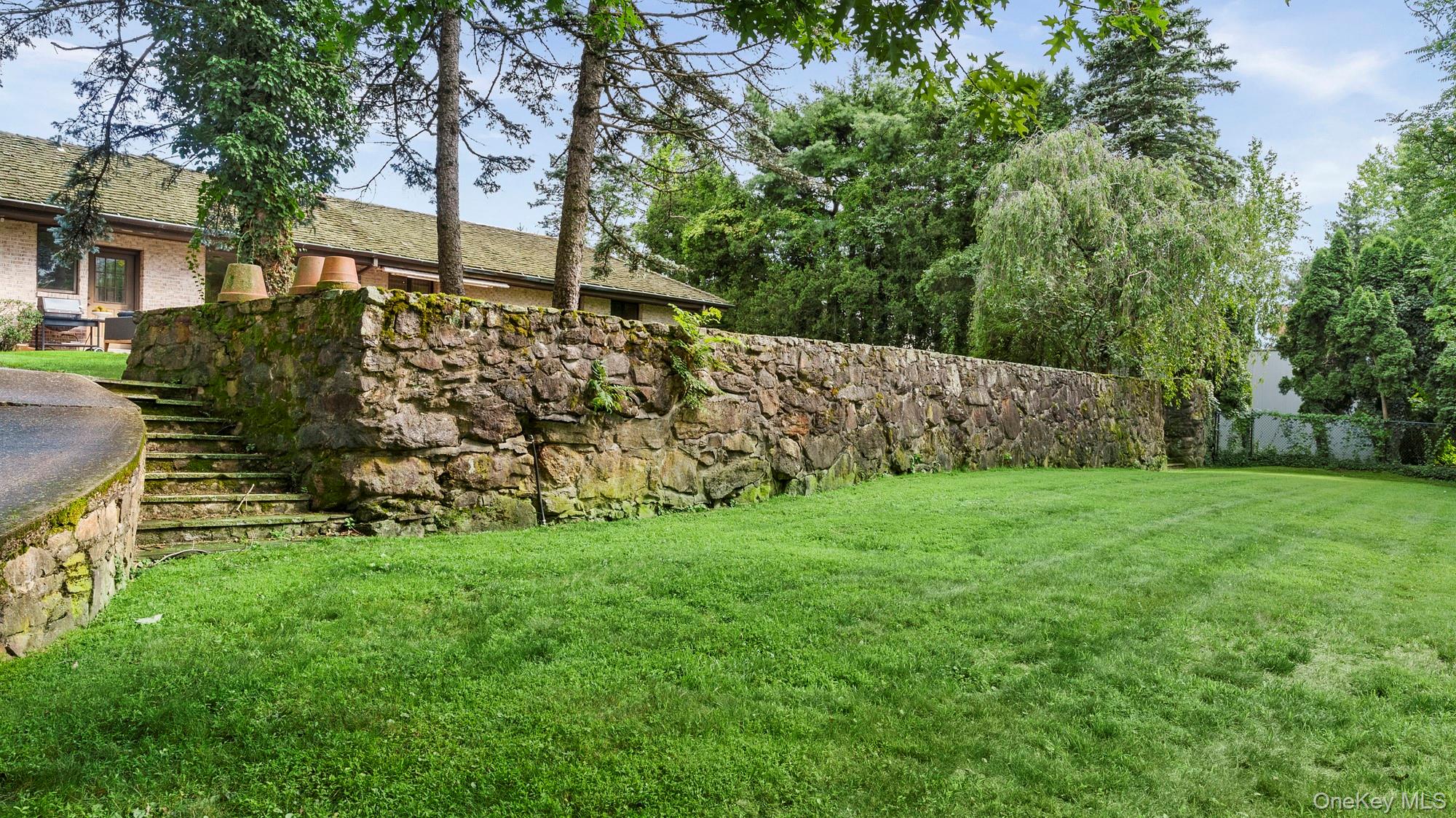 67 Woodlands Road Property Photo 22
