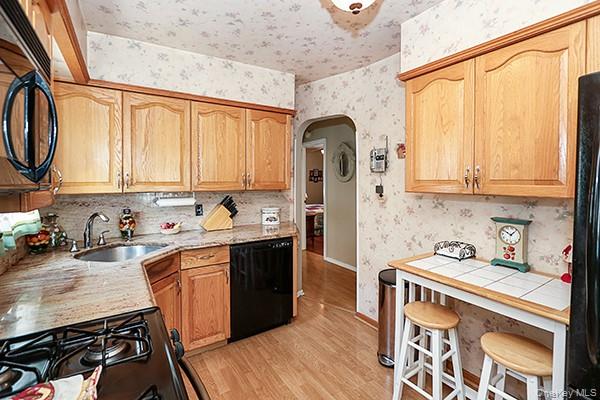 8152 249th Street Property Photo 9