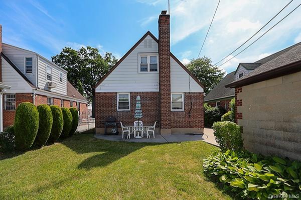 8152 249th Street Property Photo 28