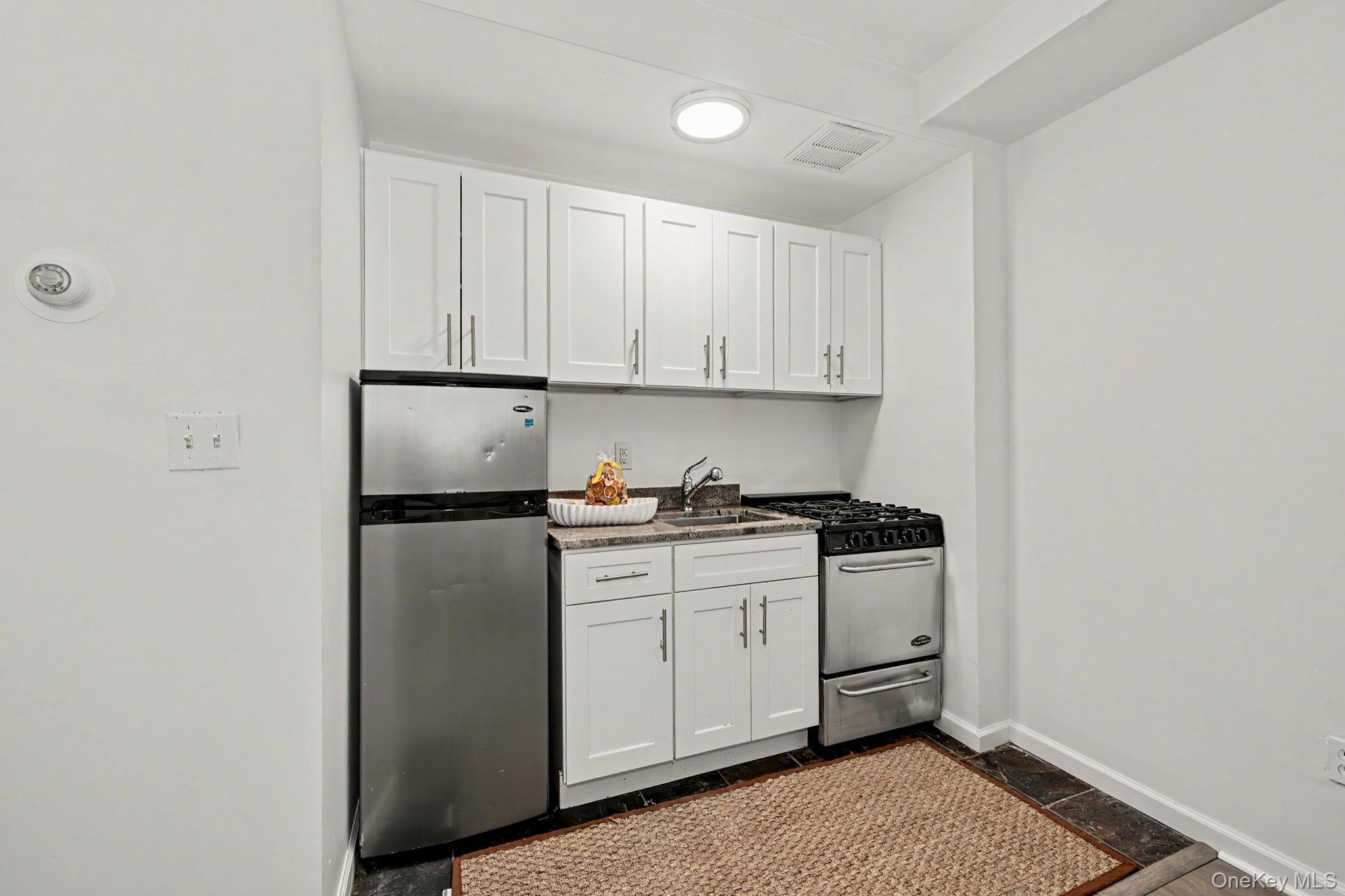 2241 Palmer Avenue 1d Property Photo 13