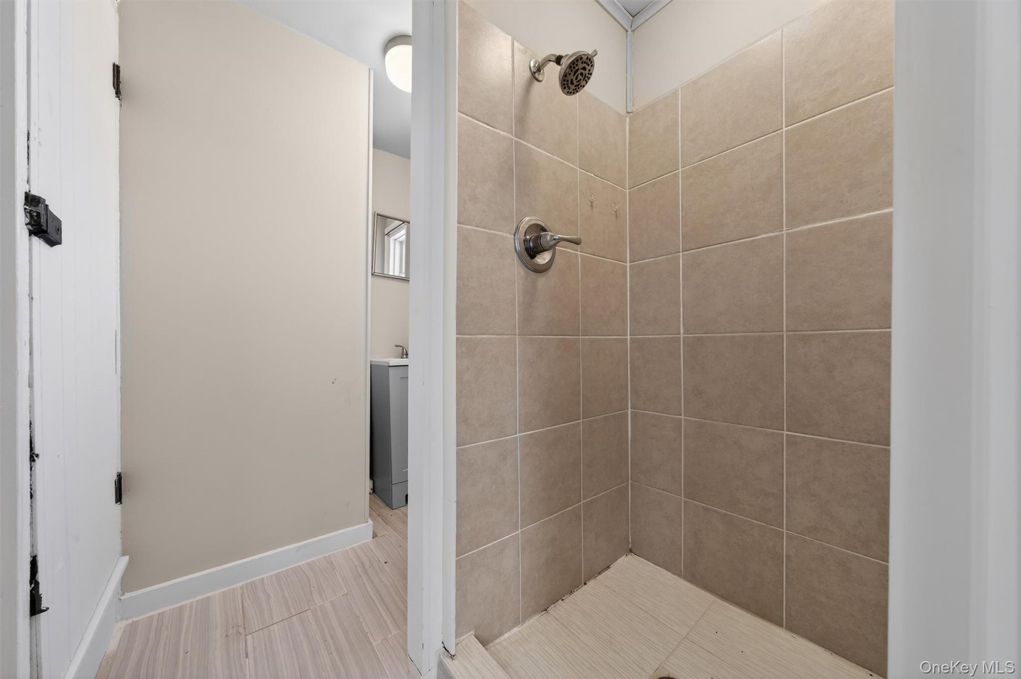 82 Jersey Avenue Property Photo 17