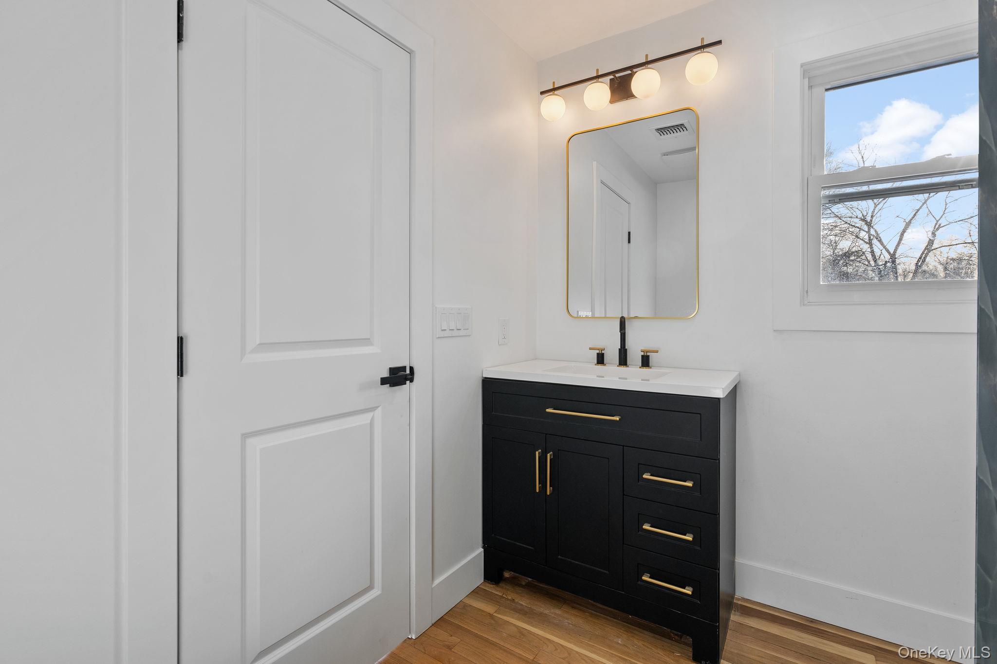 52 Rudolph Road Property Photo 28