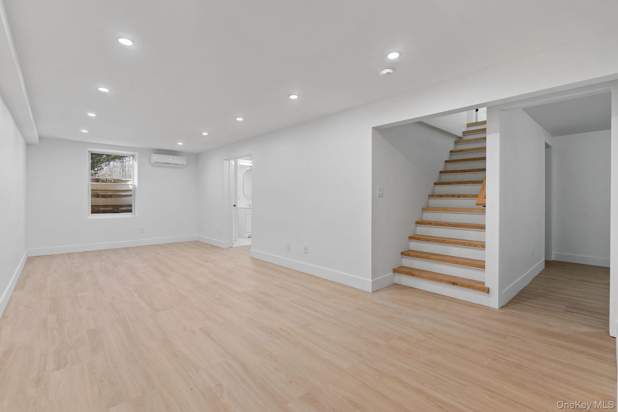 52 Rudolph Road Property Photo 30