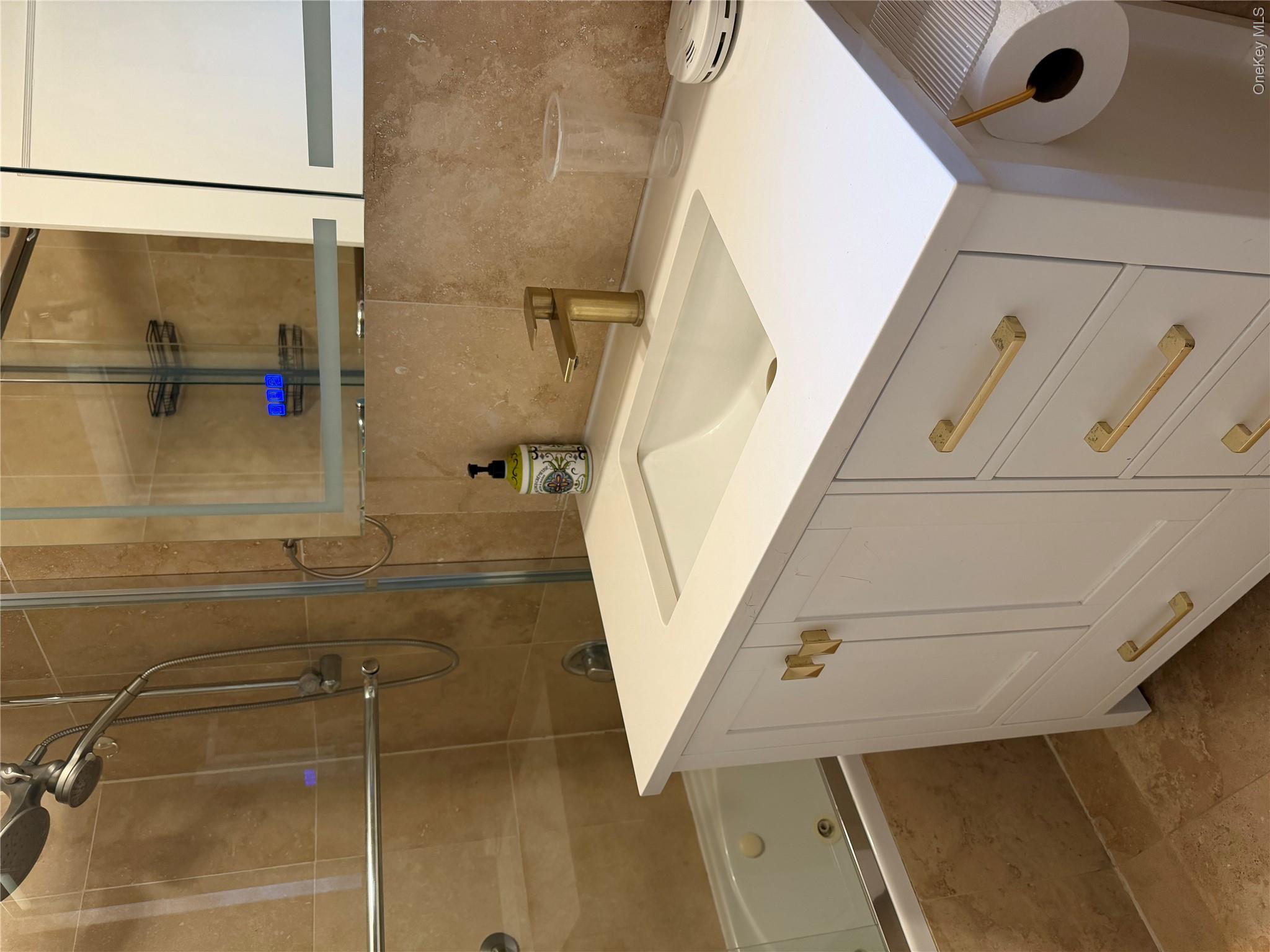 27 Upland Road Property Photo 11