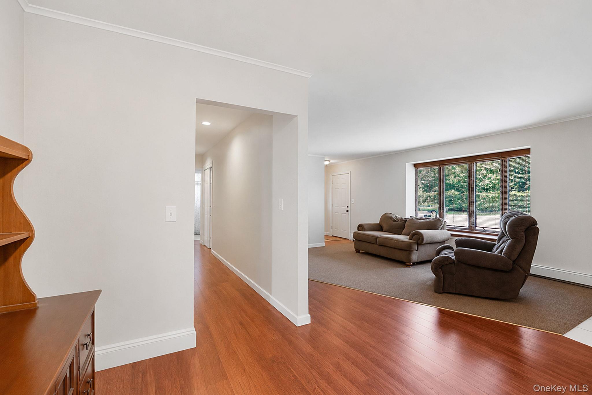 398 Clocks Boulevard Property Photo 20
