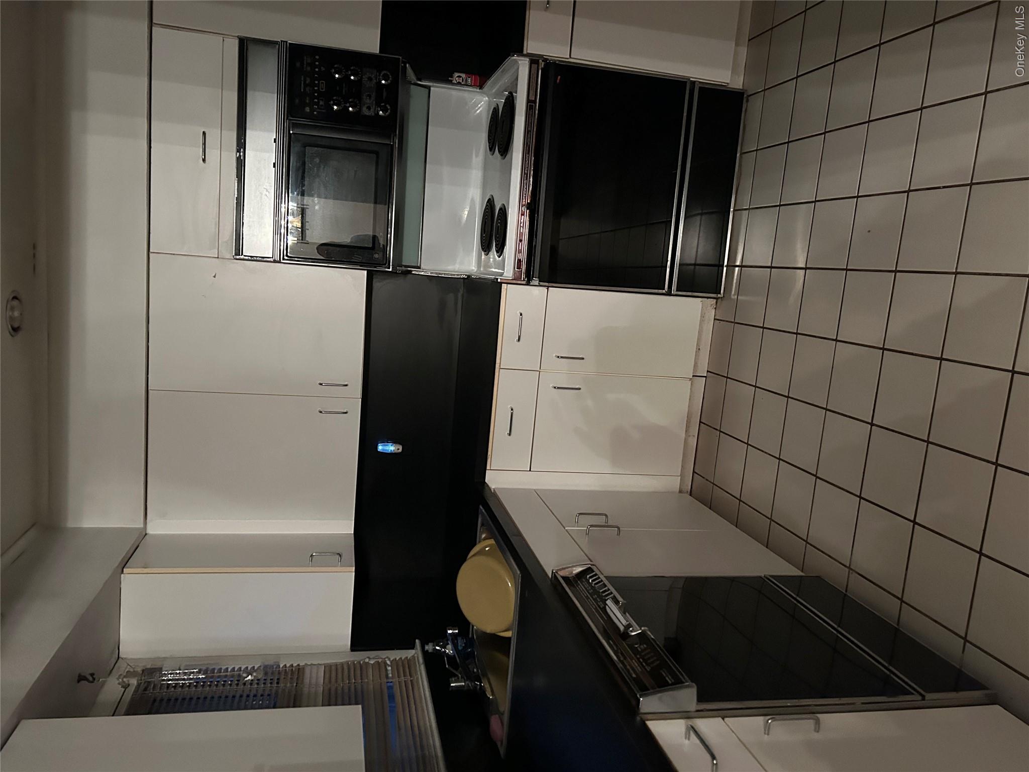 1014001 Property Photo 3