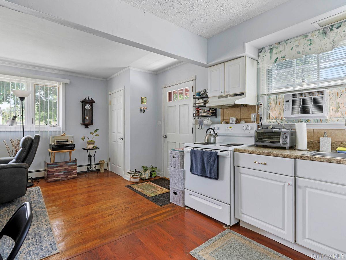 105 S Chapel Hill Road Property Photo 23