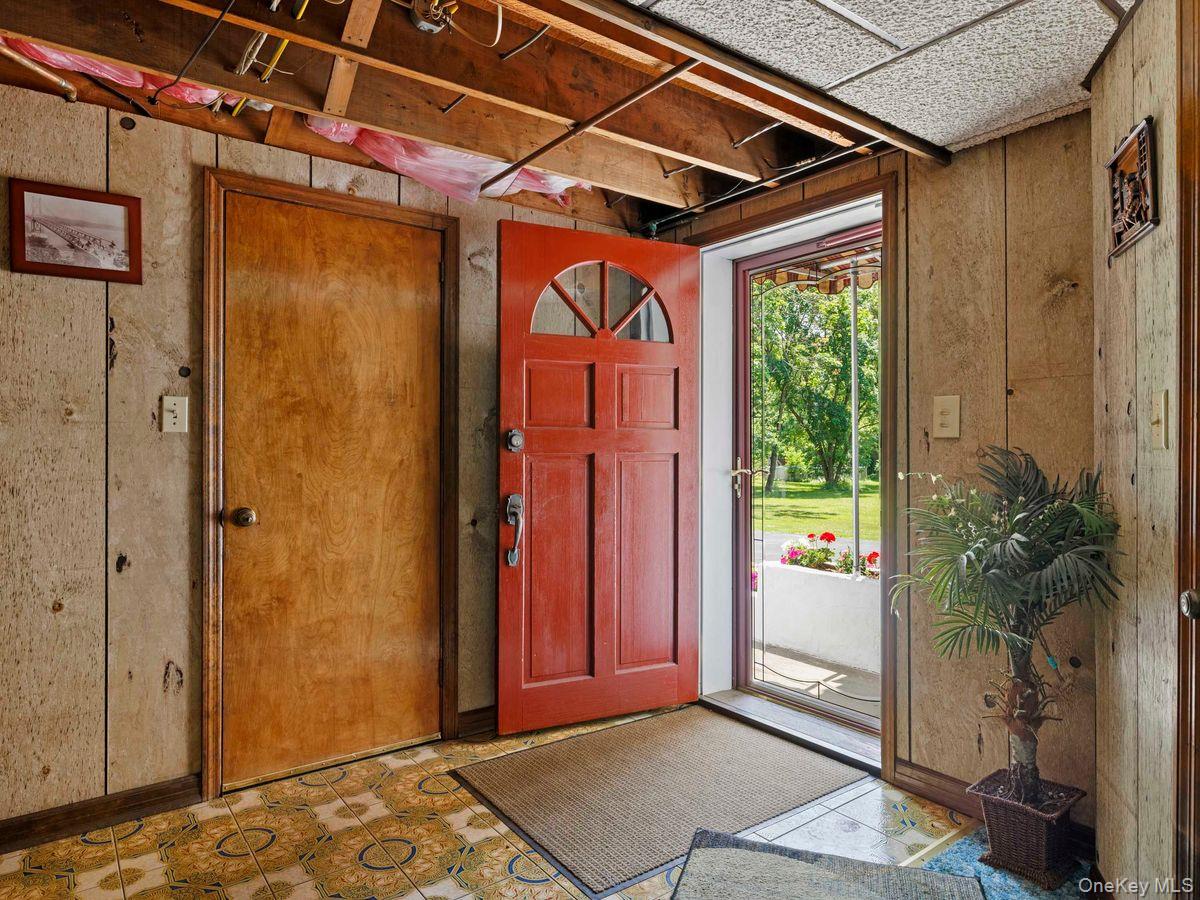 105 S Chapel Hill Road Property Photo 35