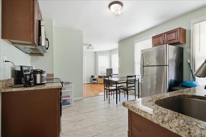 4 Lathrop Avenue Property Photo 6