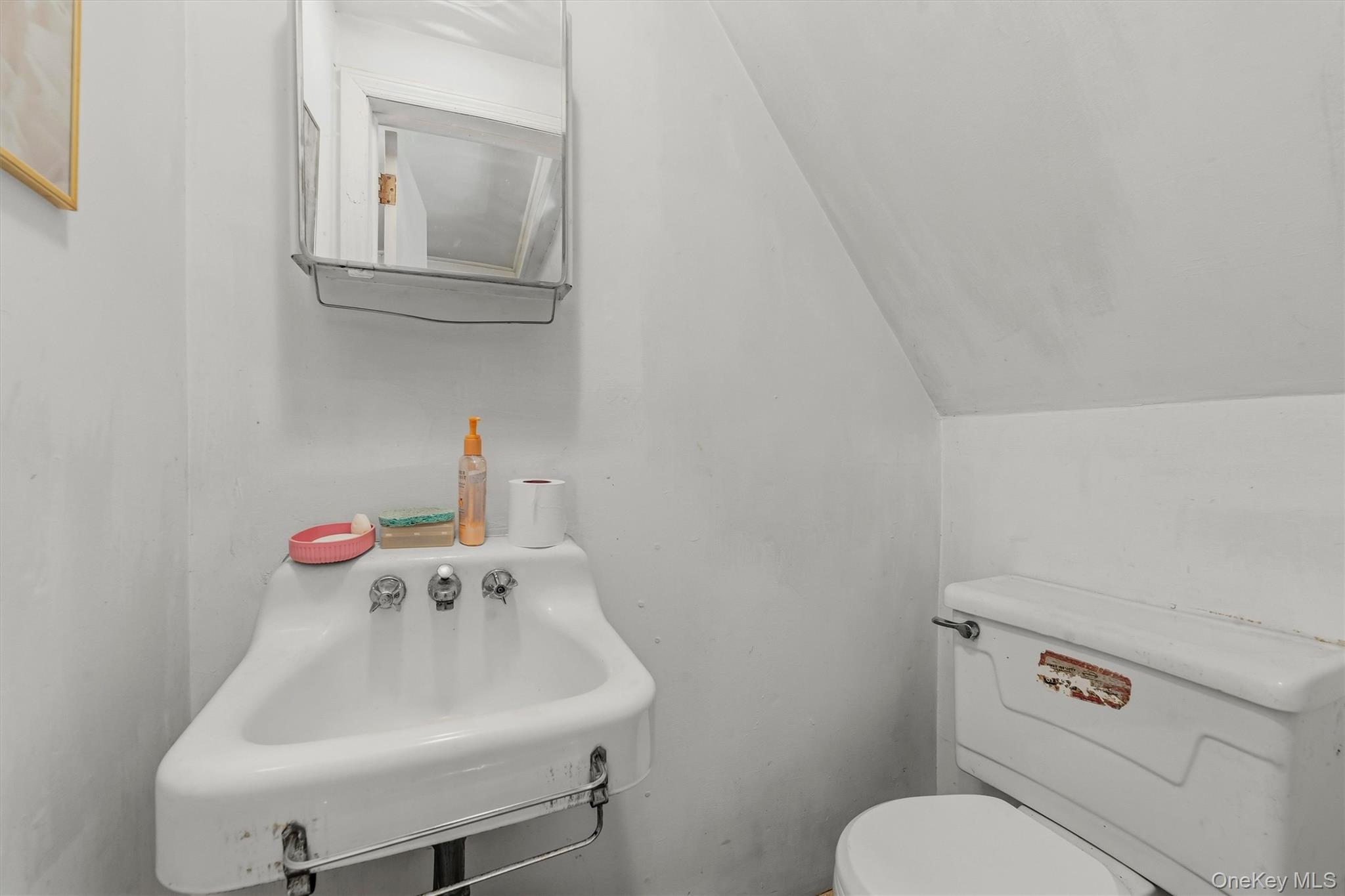 132 Webster Avenue Property Photo 19