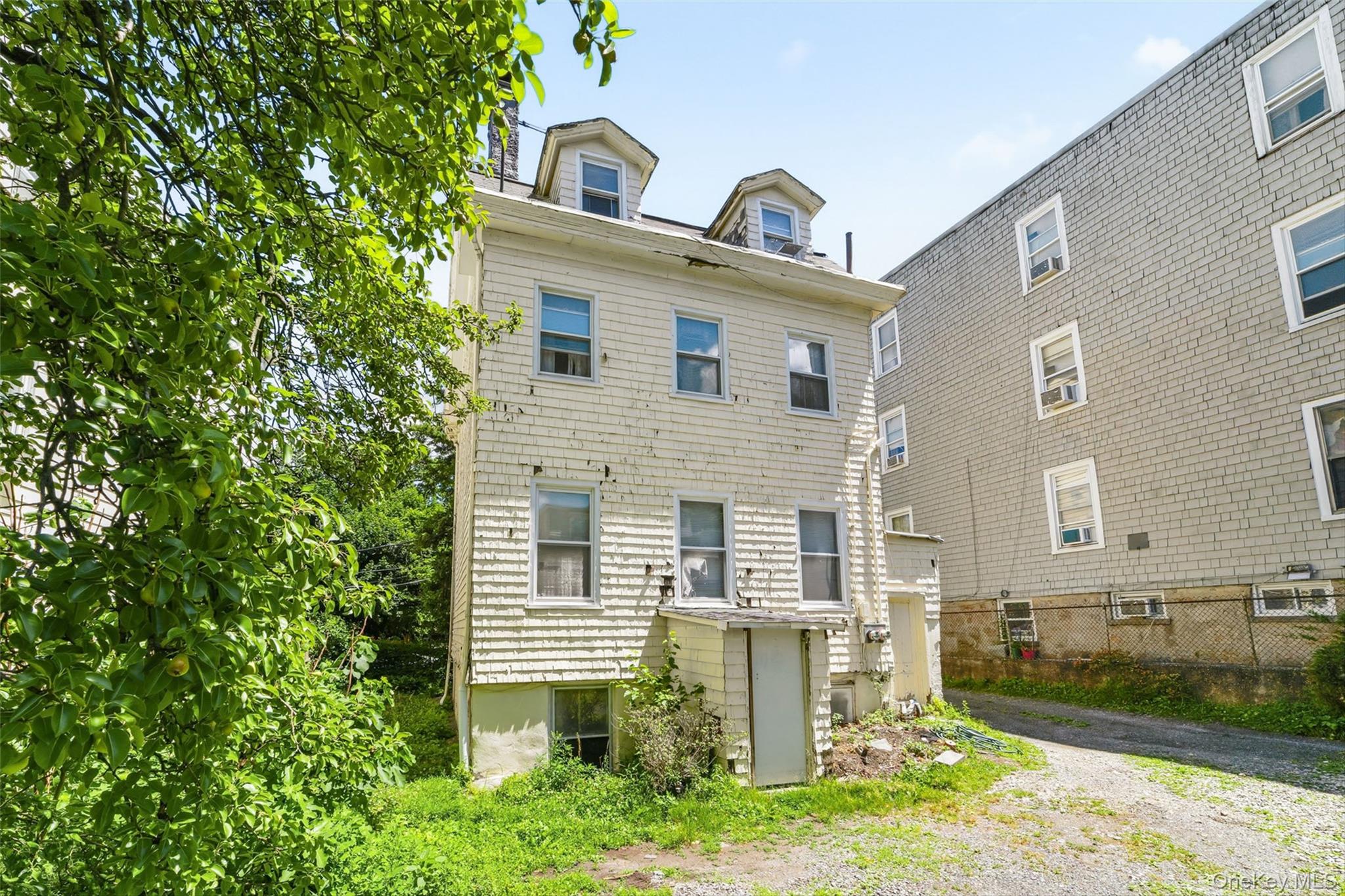 132 Webster Avenue Property Photo 26