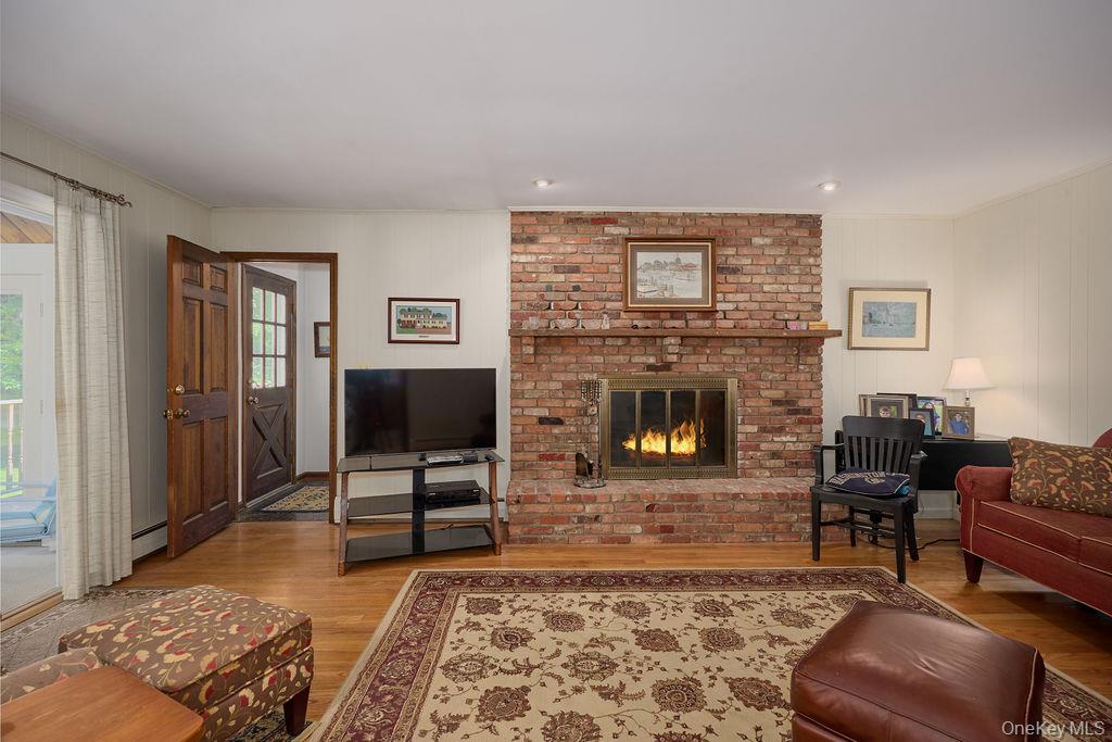10 Stoutenburgh Drive Property Photo 17