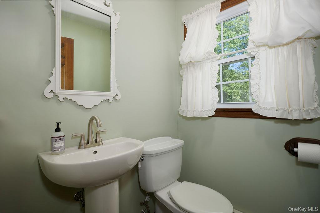10 Stoutenburgh Drive Property Photo 20