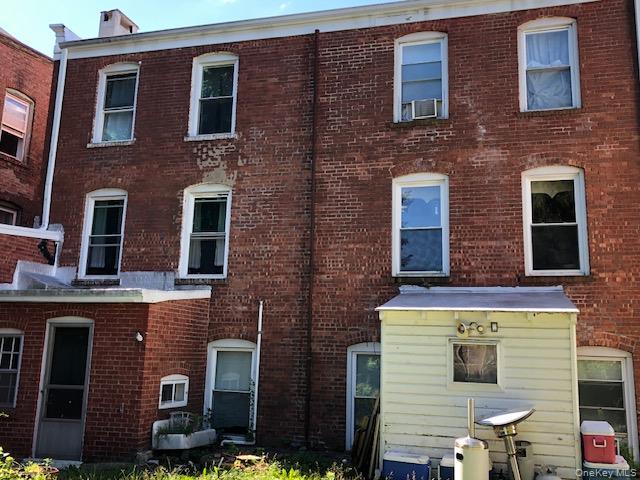 10-12 Broad Street Property Photo 3