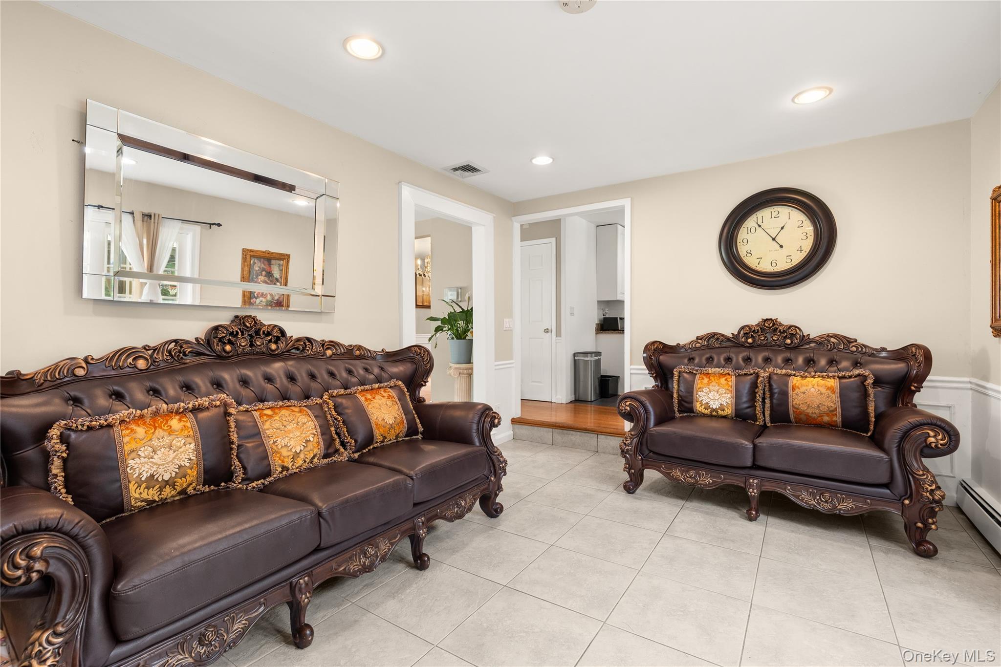24 Walnut Street Property Photo 5