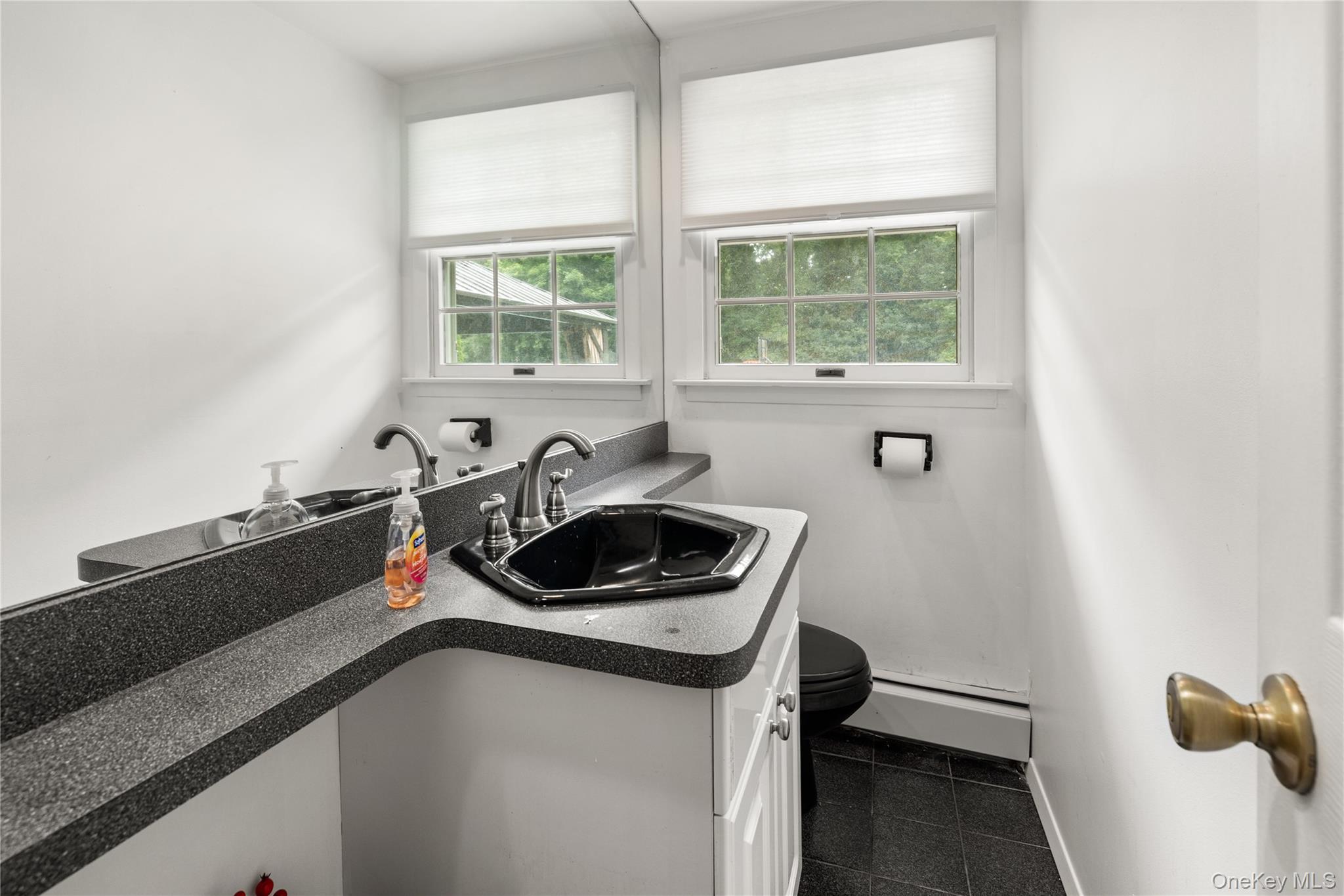 24 Walnut Street Property Photo 10