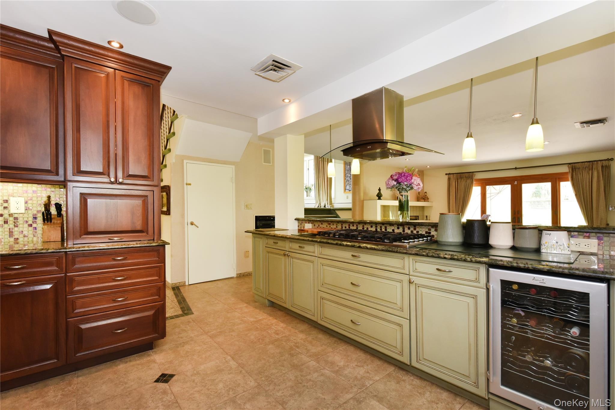 3 Joy Drive Property Photo 8