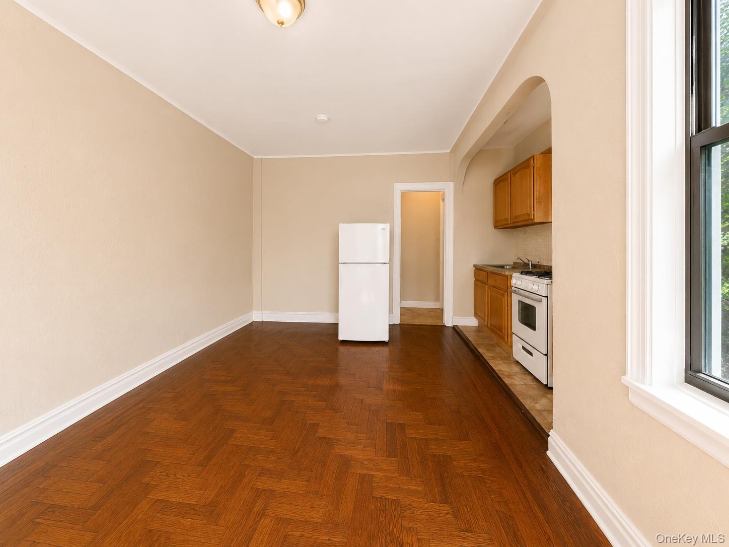700 Oakland Place 5b Property Photo 6